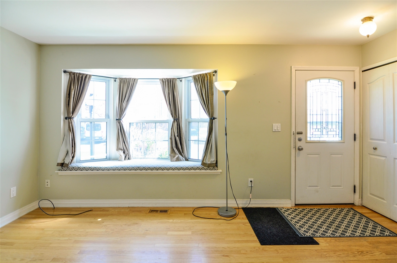 3479 Burbank Drive Property Photo 8