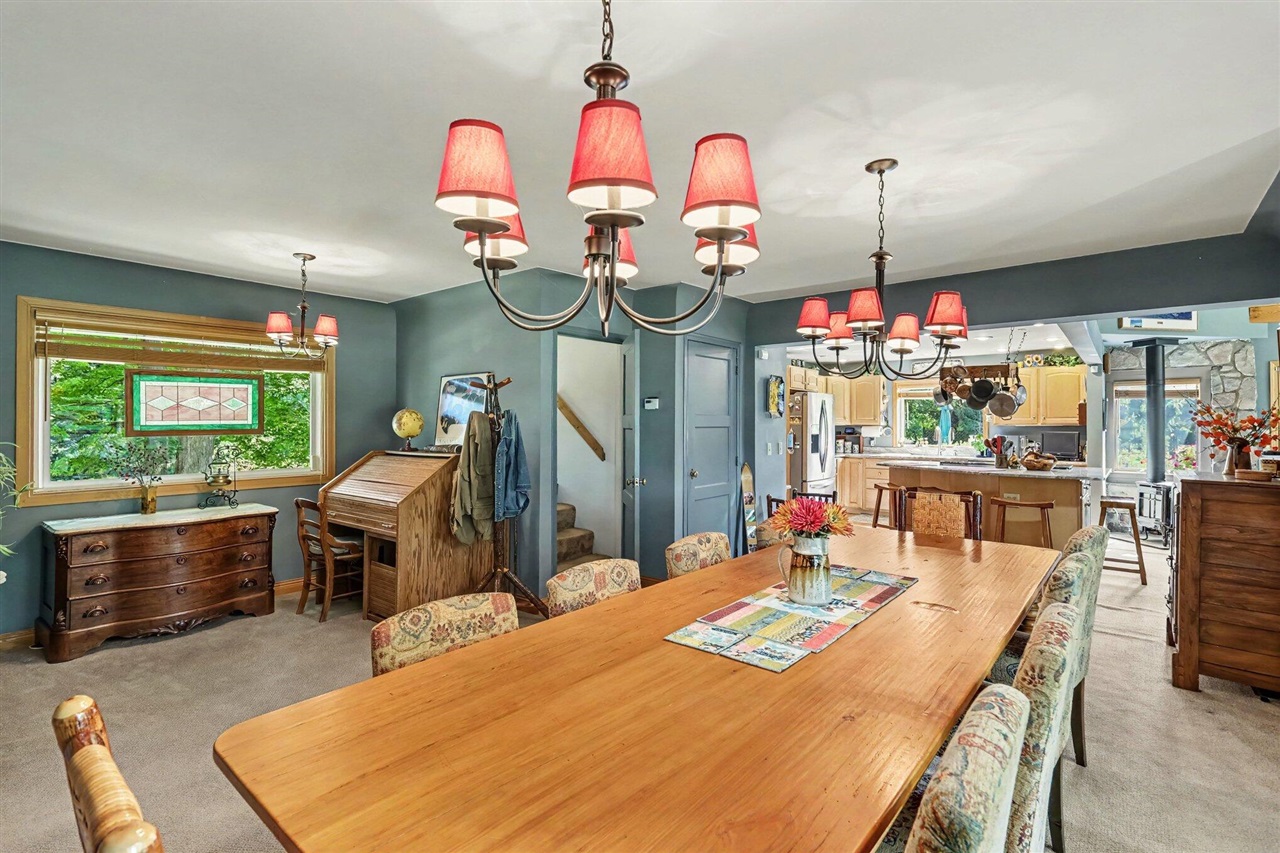 3988 Beeman Road Property Photo 8