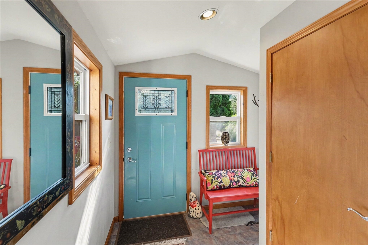 3988 Beeman Road Property Photo 24