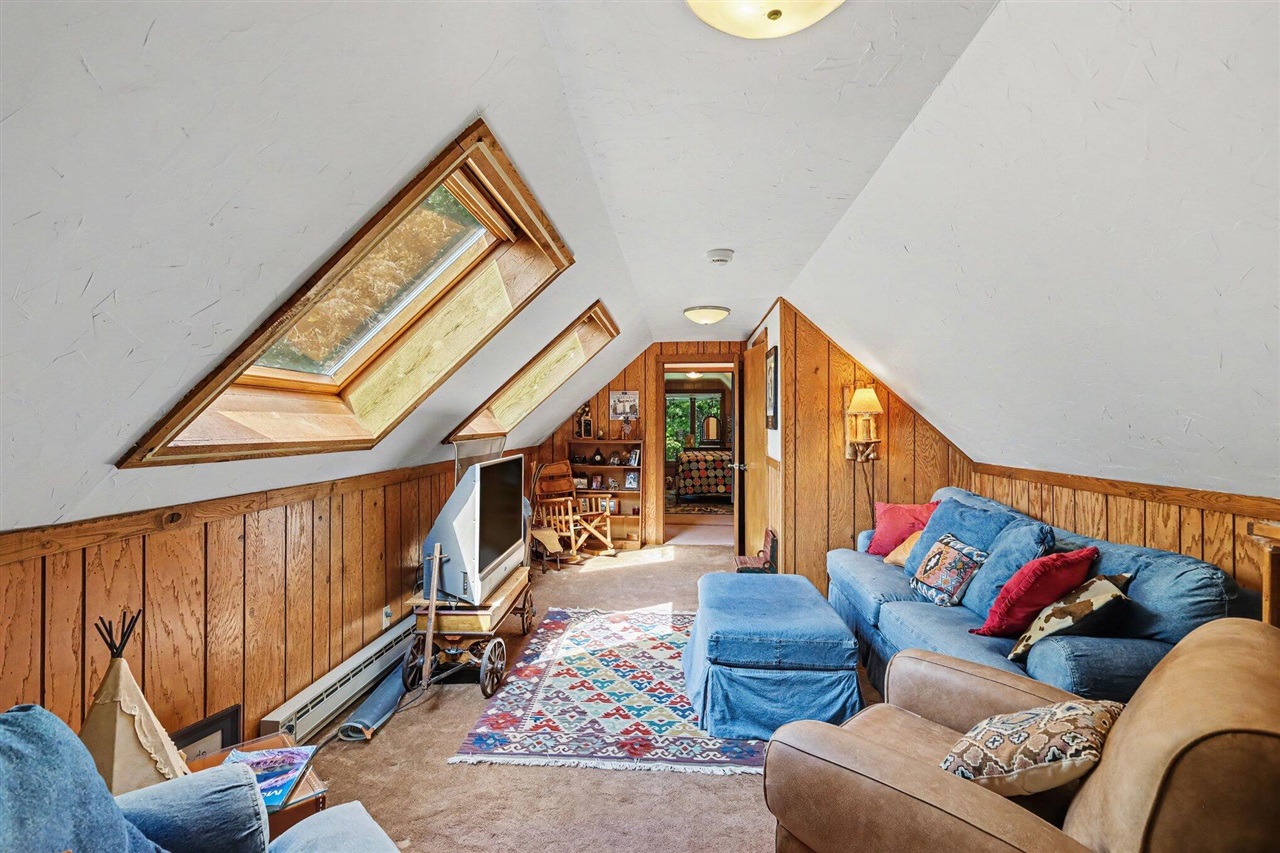 3988 Beeman Road Property Photo 25