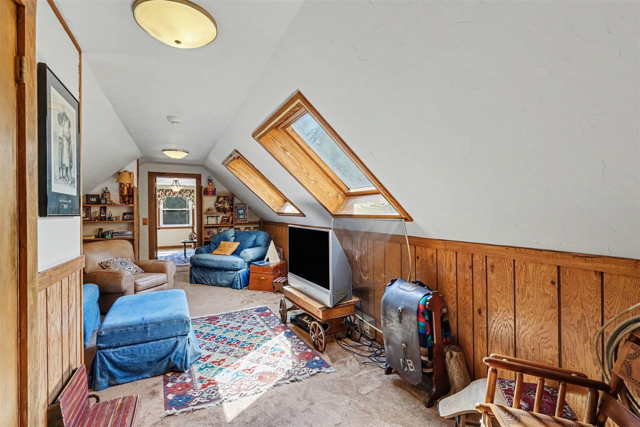 3988 Beeman Road Property Photo 26