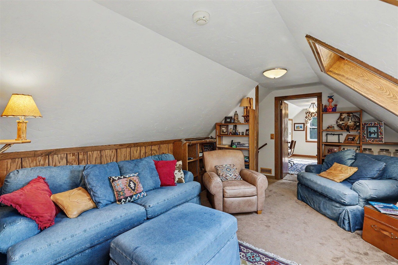 3988 Beeman Road Property Photo 27
