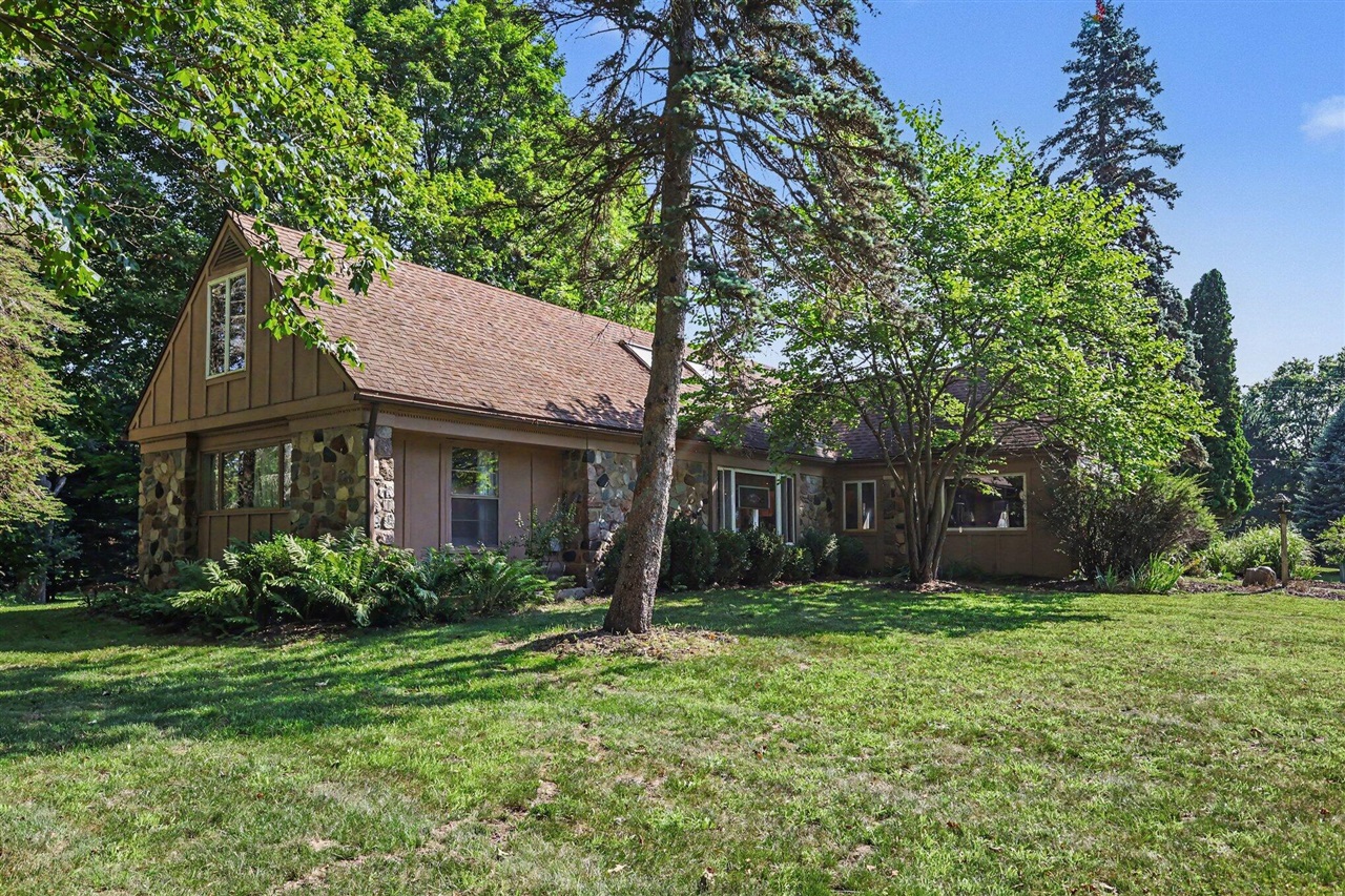 3988 Beeman Road Property Photo 37