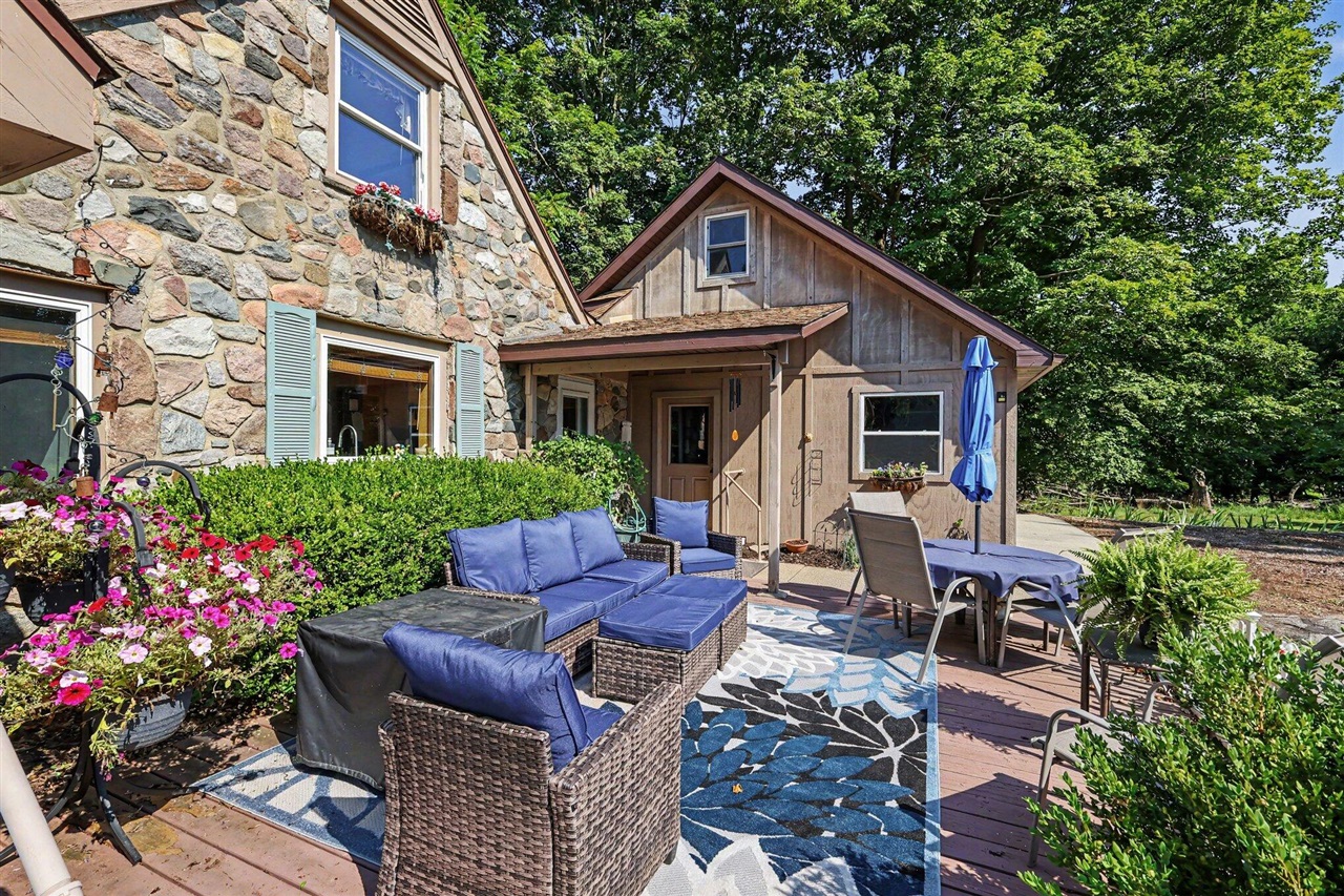 3988 Beeman Road Property Photo 40