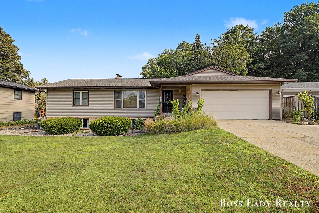 3525 Yellowstone Drive Property Photo 1