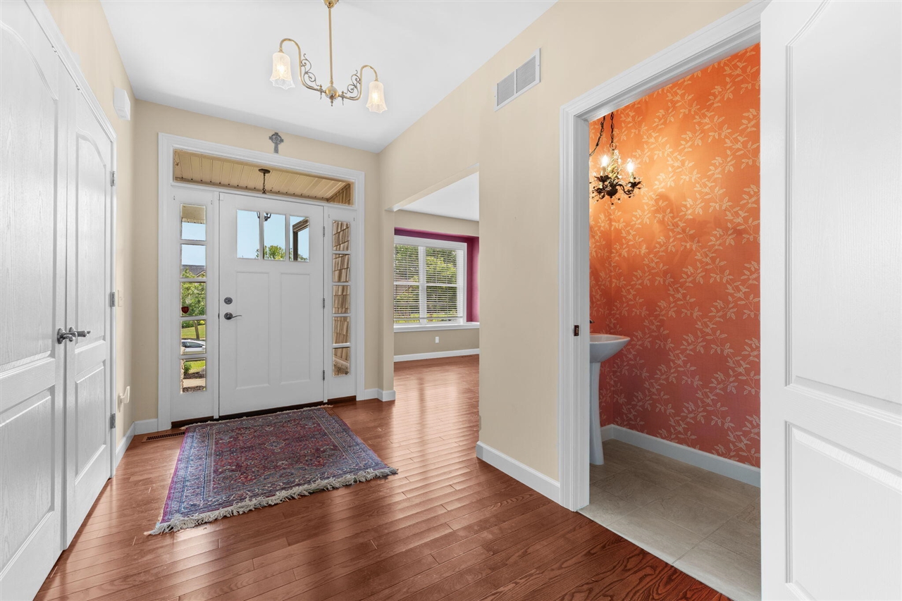 8243 Heathertree Lane Property Photo 13
