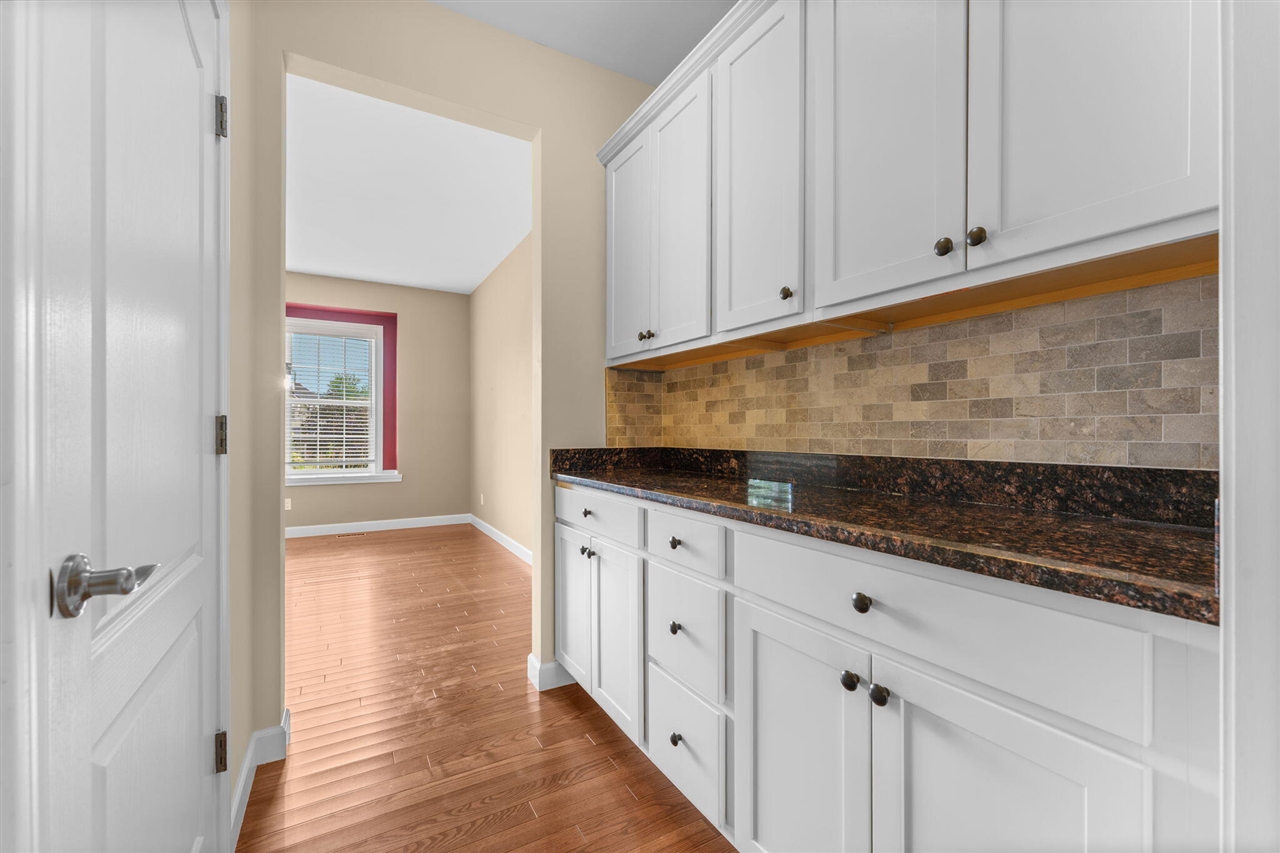 8243 Heathertree Lane Property Photo 18