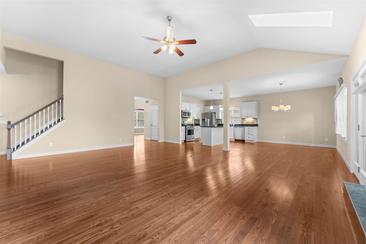8243 Heathertree Lane Property Photo 25