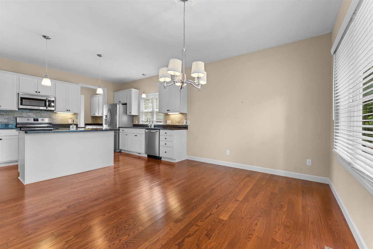 8243 Heathertree Lane Property Photo 30