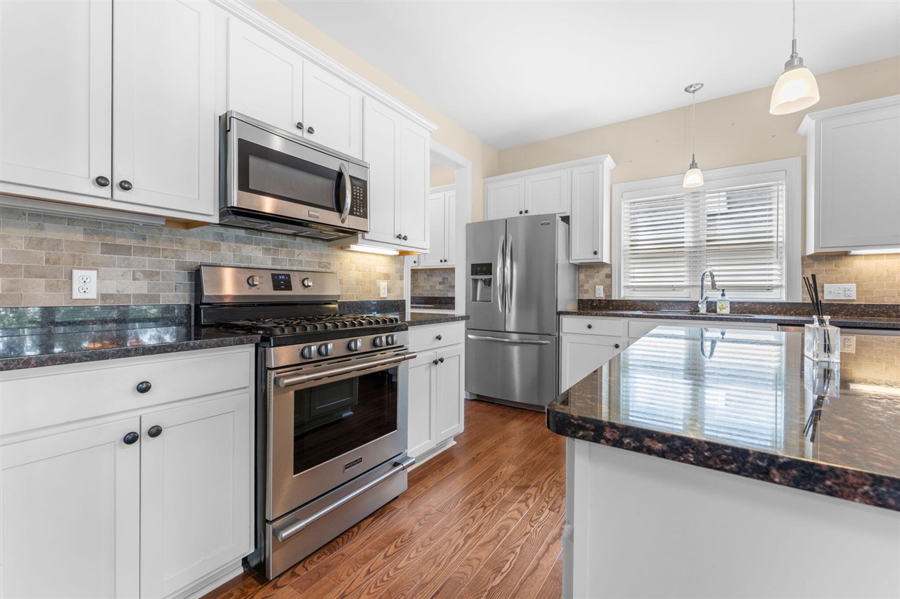 8243 Heathertree Lane Property Photo 34