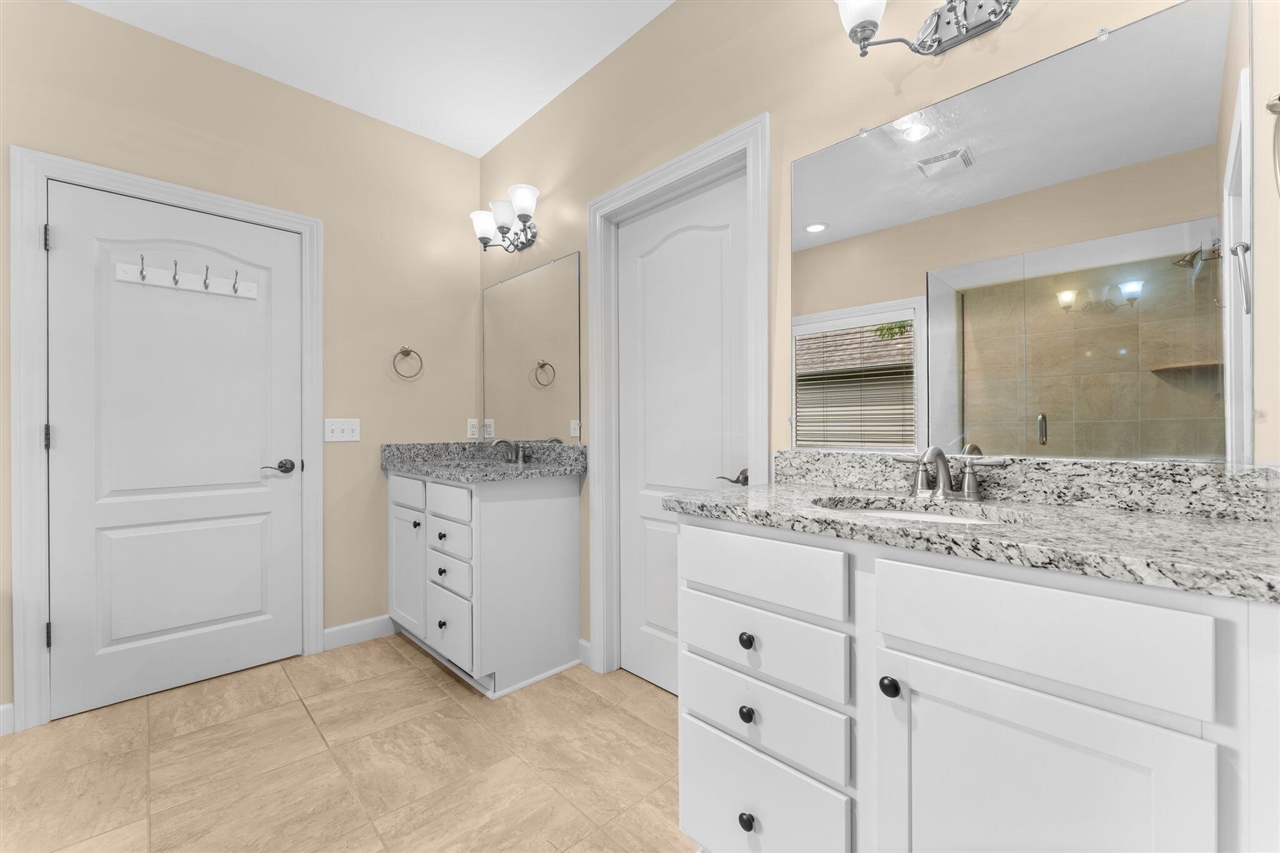 8243 Heathertree Lane Property Photo 48