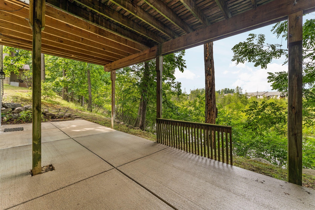 8243 Heathertree Lane Property Photo 84