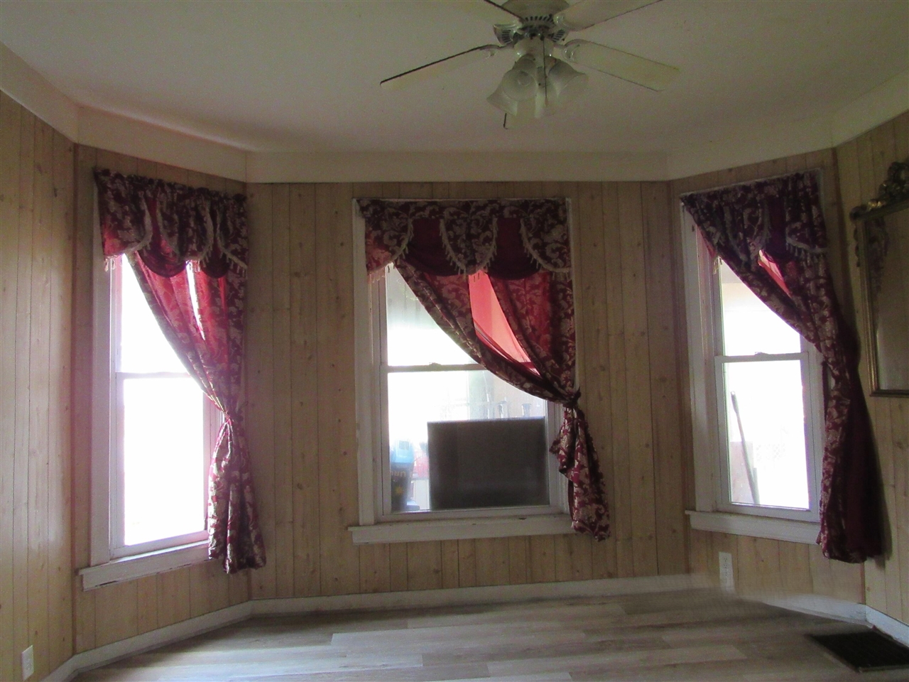 1167 Lafayette Avenue Property Photo 8
