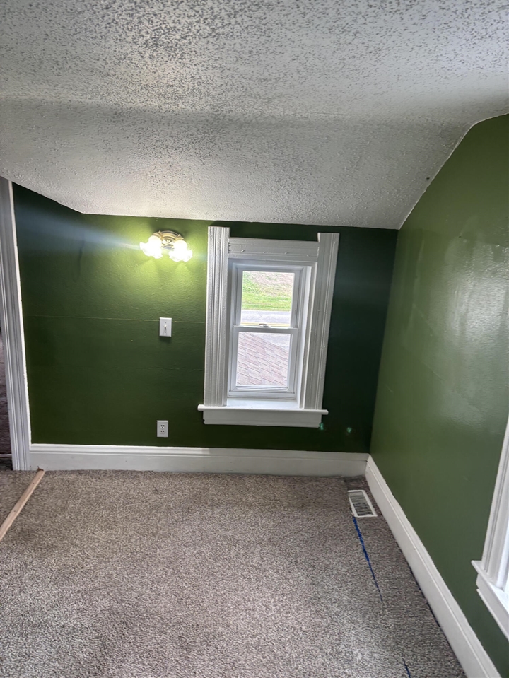 6449 Rouget Road Property Photo 12