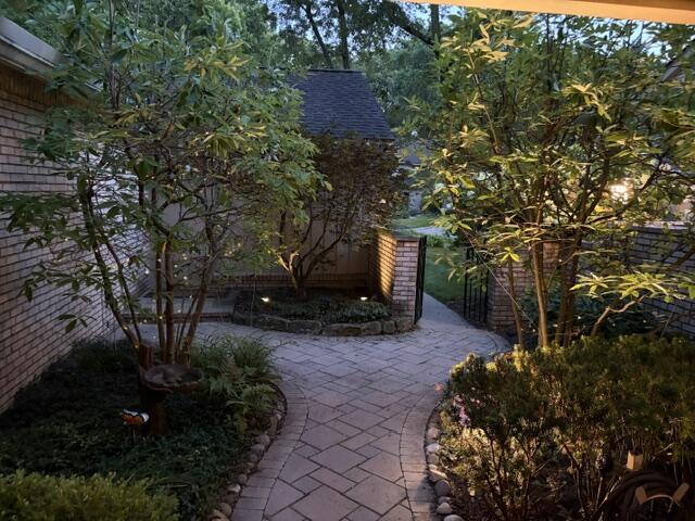 1189 Glenpointe Court Property Photo 43