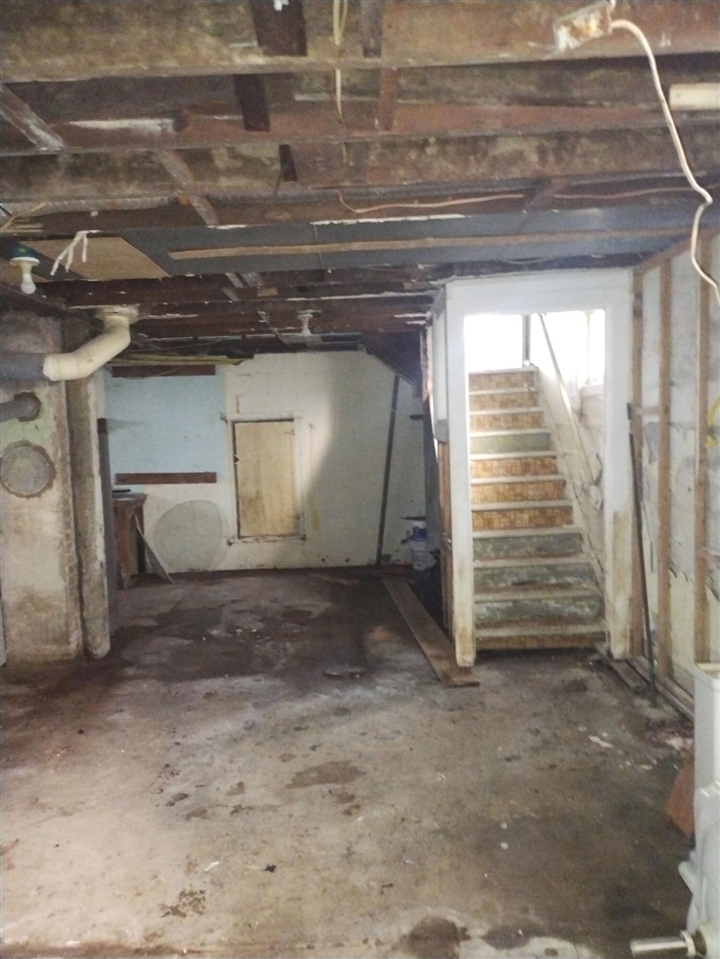 2202 Swayze Street Property Photo 12