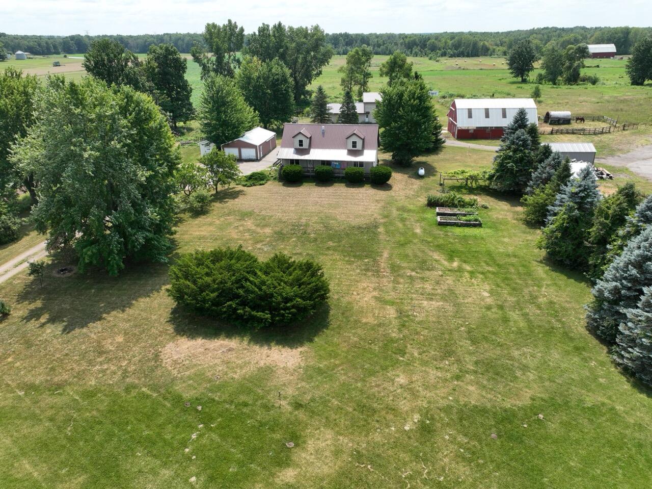 3810 W 72nd Street Property Photo 8