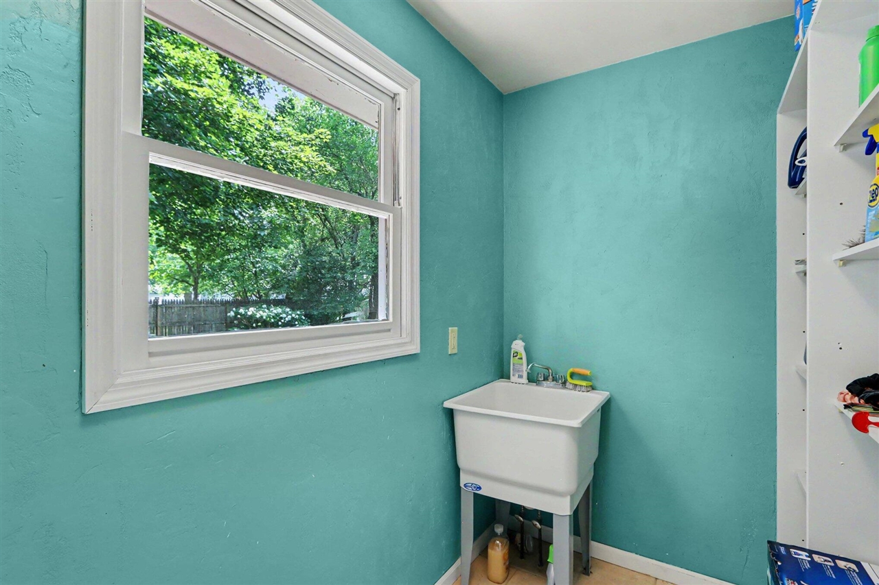 7611 Thrasher Ln Property Photo 24