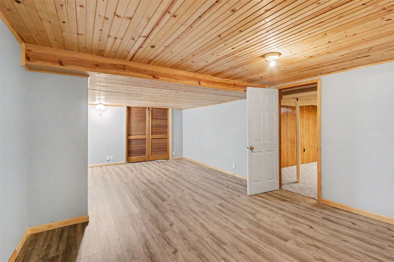 7611 Thrasher Ln Property Photo 27