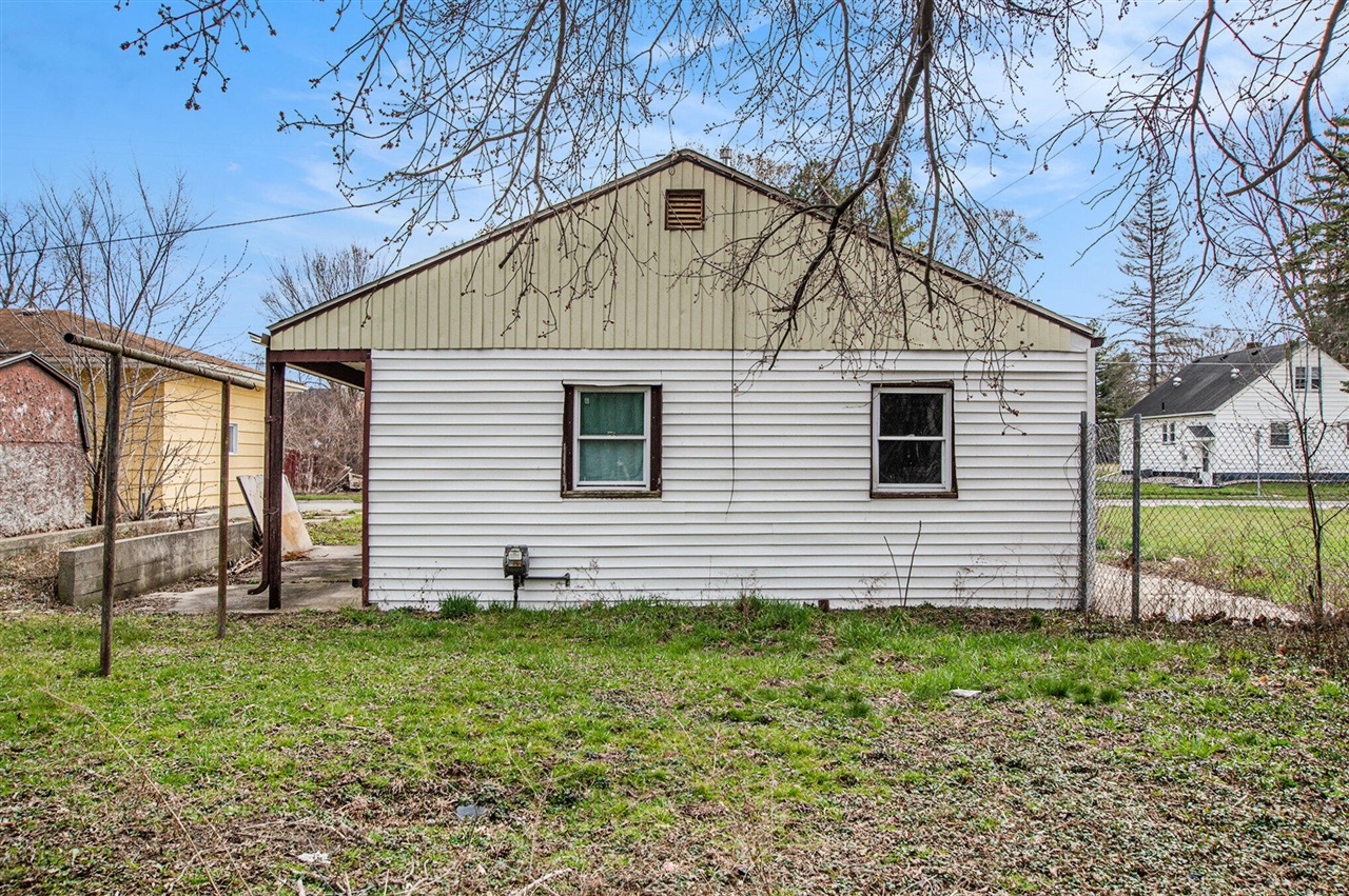 1941 Walcott Street Property Photo 15