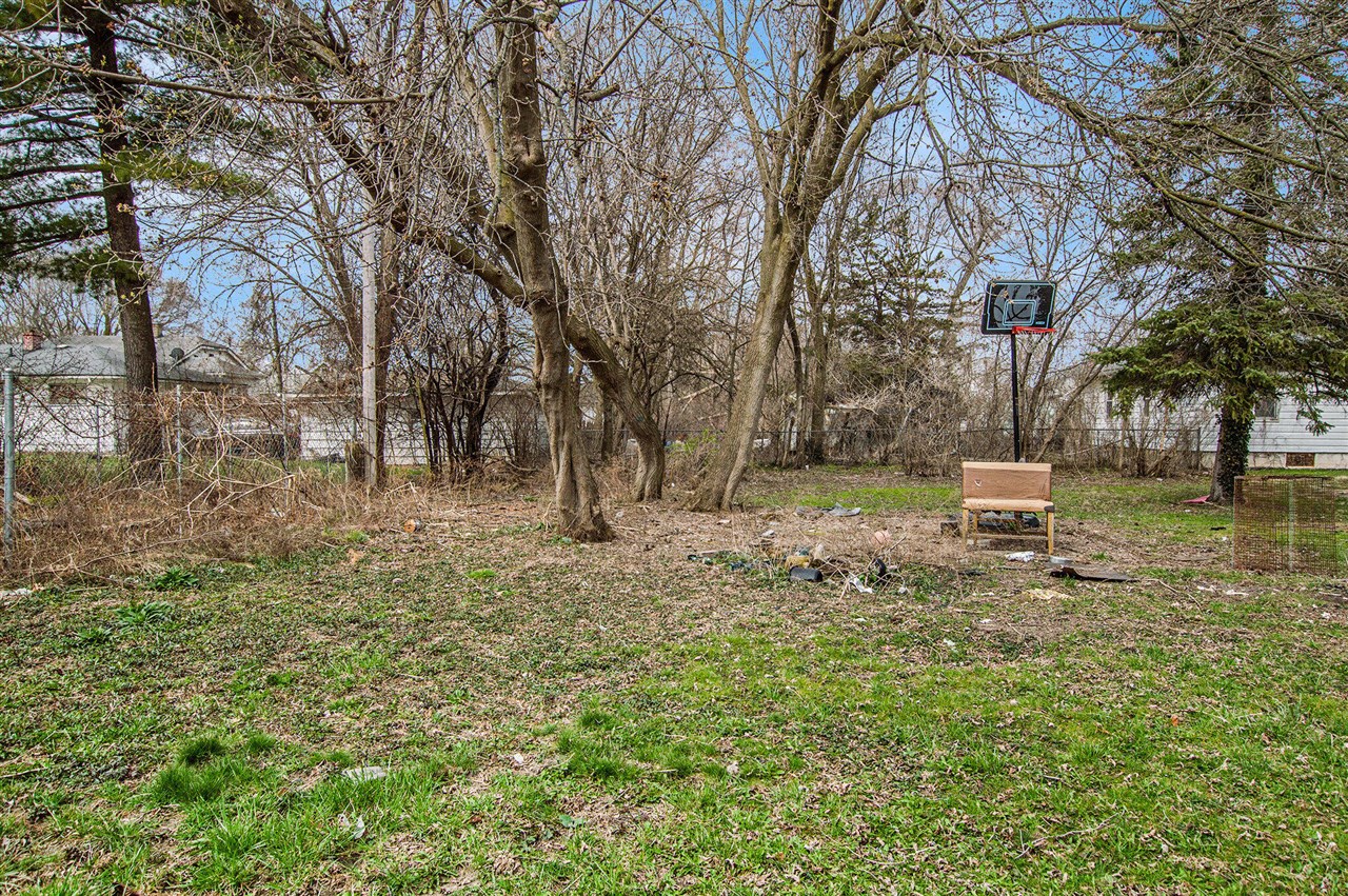 1941 Walcott Street Property Photo 16