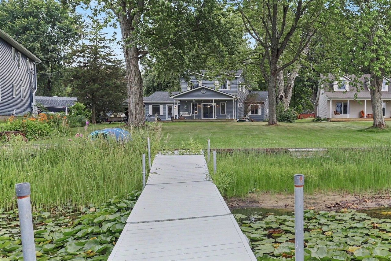 2062 Fern Beach Property Photo 16