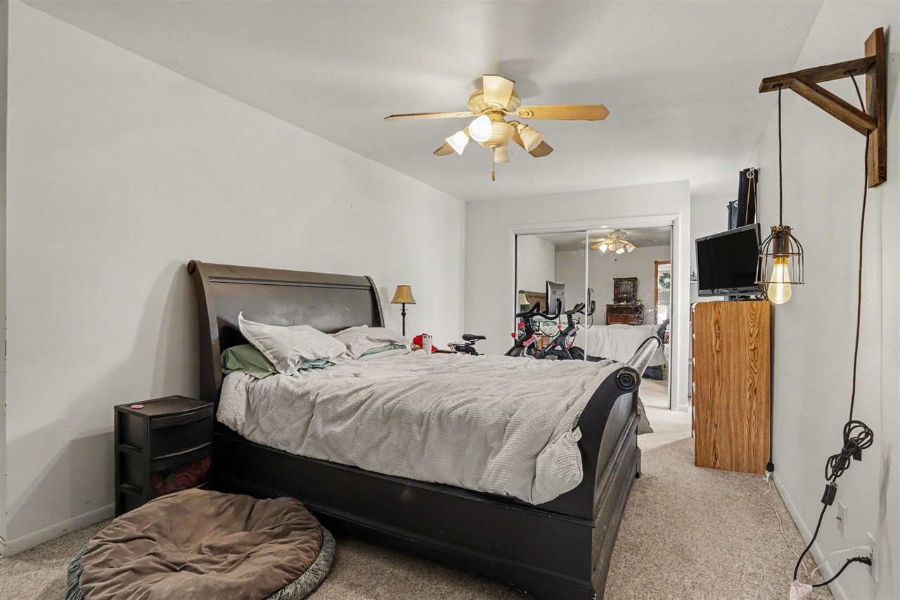 2062 Fern Beach Property Photo 28