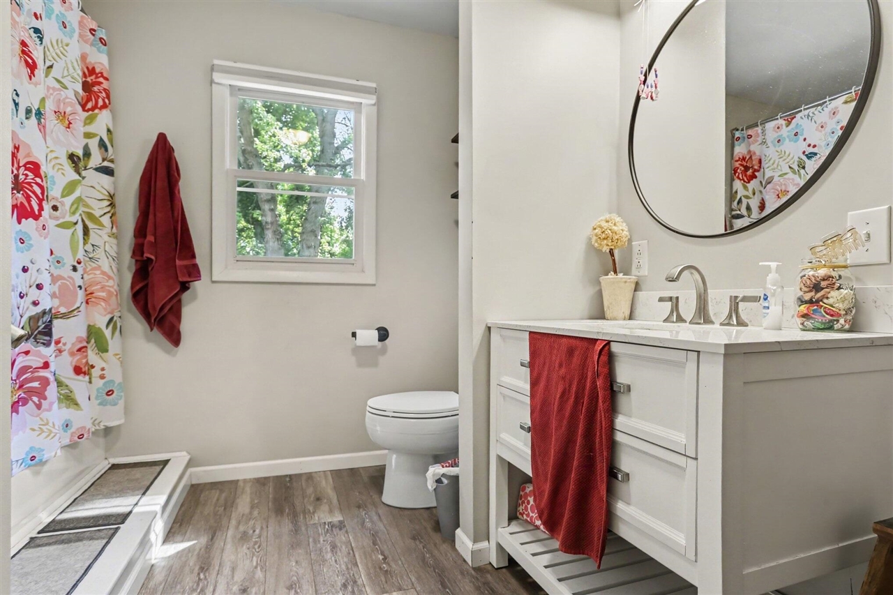 2062 Fern Beach Property Photo 33