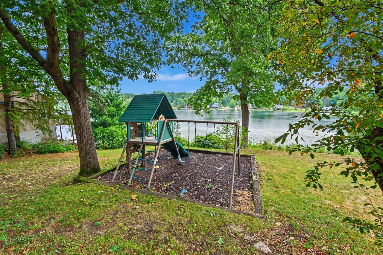 10848 Simpson Property Photo 13