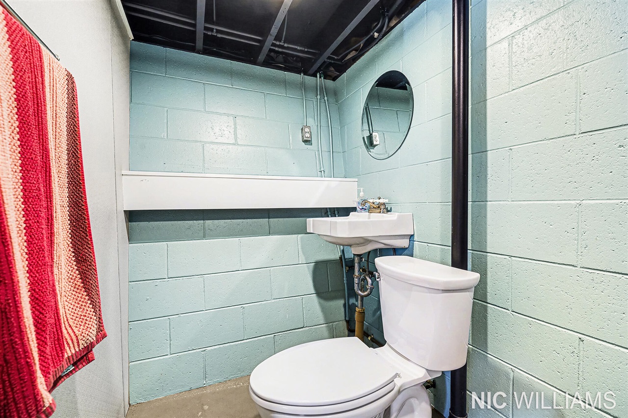 10848 Simpson Property Photo 33