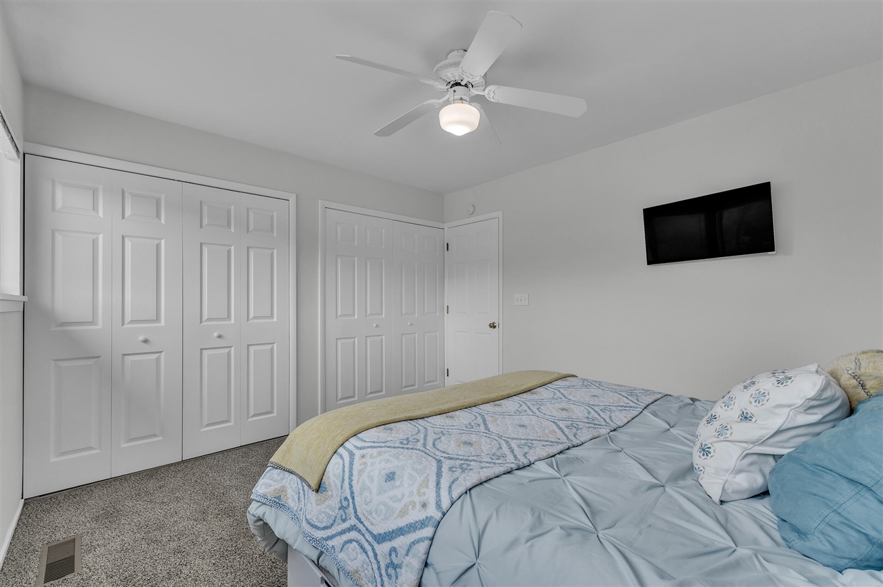 753 Peninsula Court Property Photo 23
