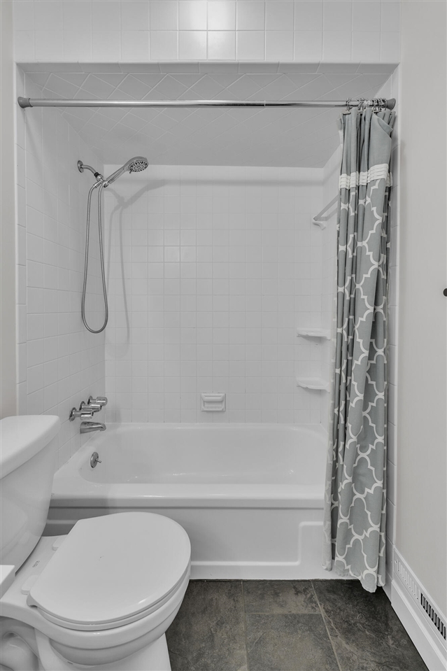 753 Peninsula Court Property Photo 25