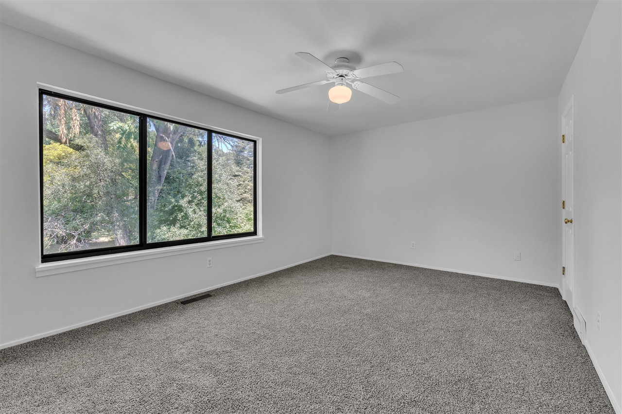 753 Peninsula Court Property Photo 27