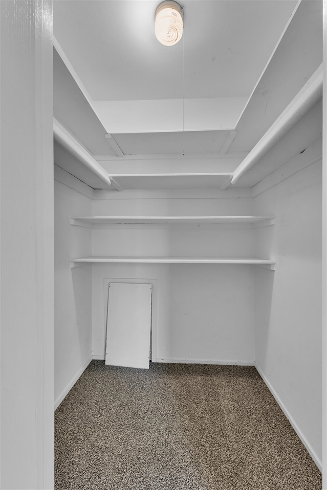 753 Peninsula Court Property Photo 30