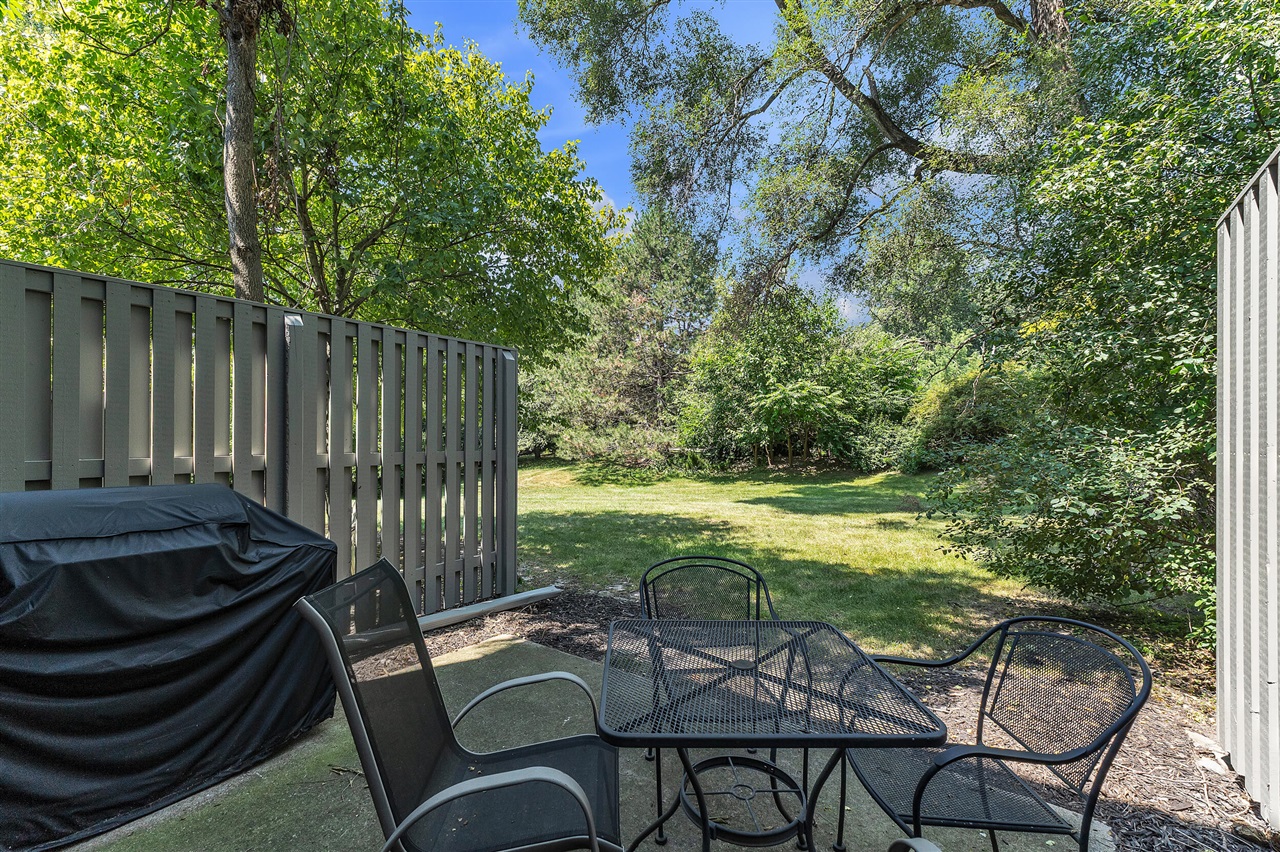 753 Peninsula Court Property Photo 33
