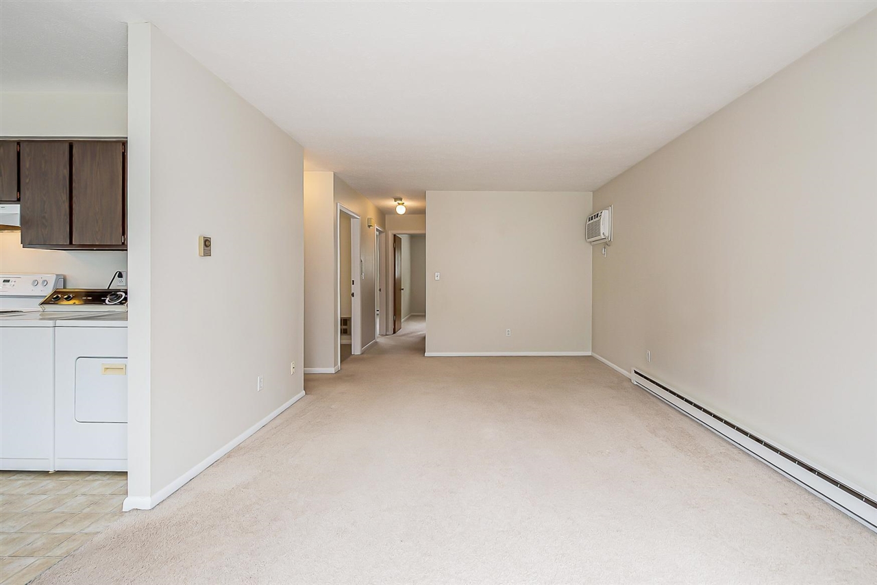 1670 Tudor Drive Property Photo 7