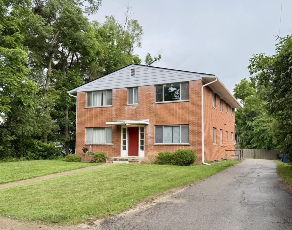 2053 Abbott Avenue Property Photo 1