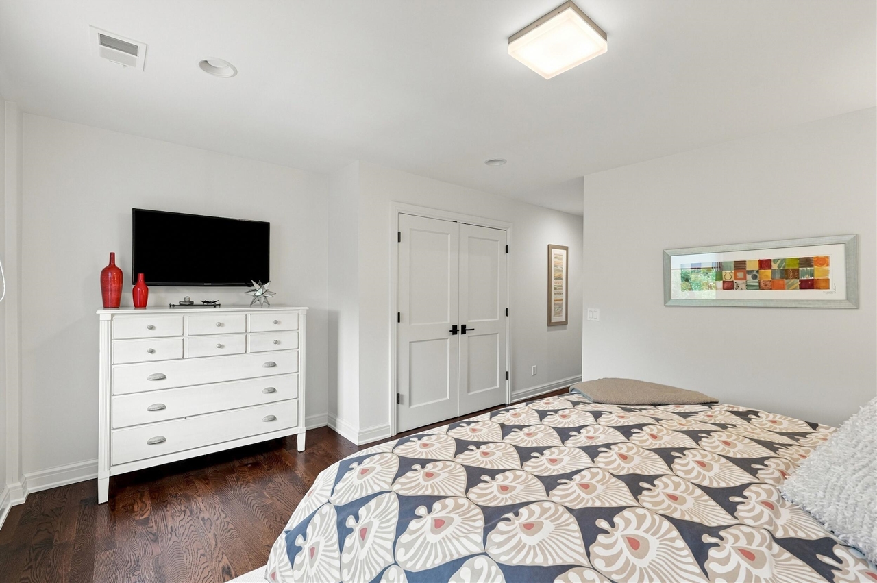 1215 Manchester Road Property Photo 41