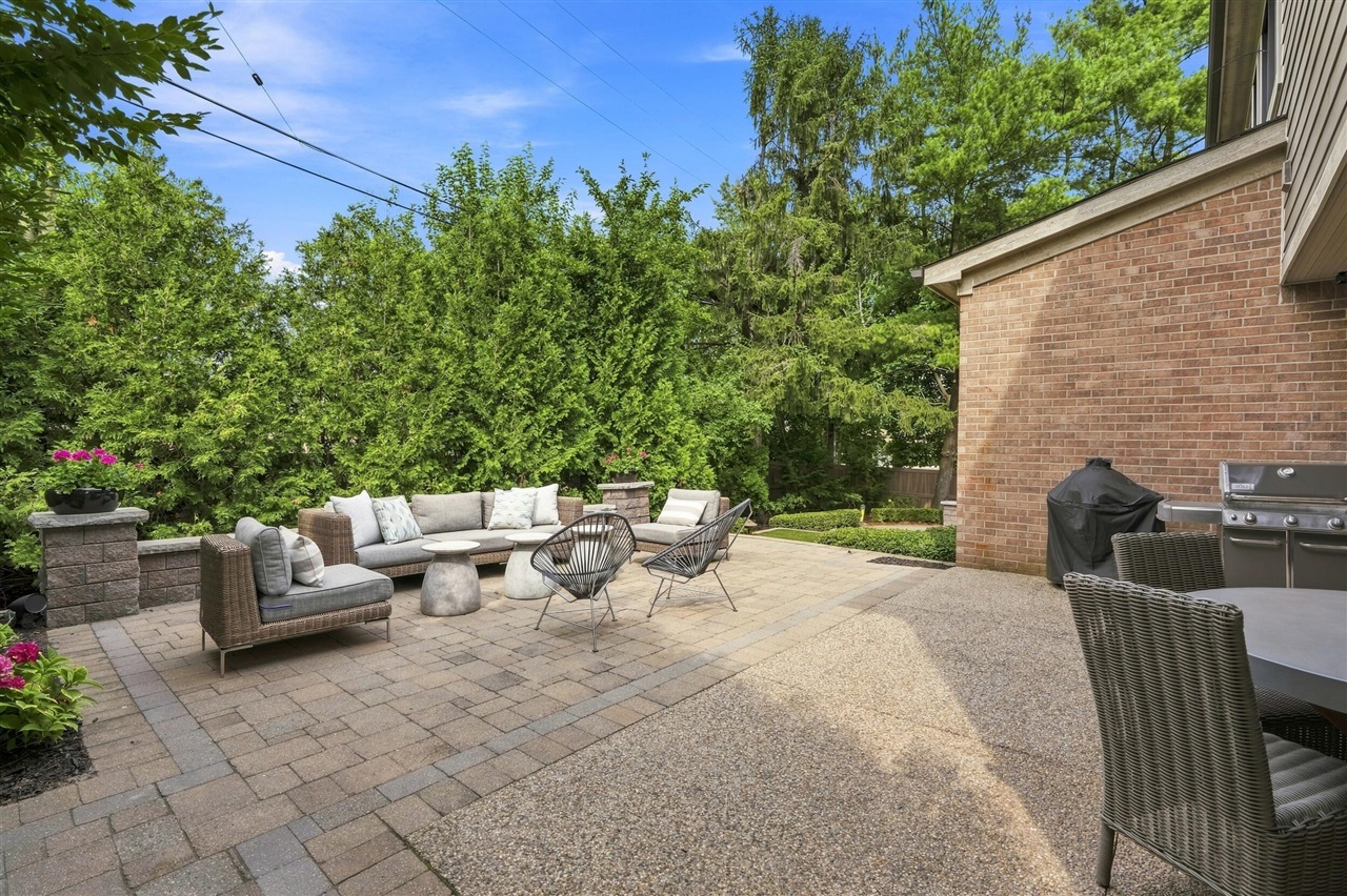 1215 Manchester Road Property Photo 83