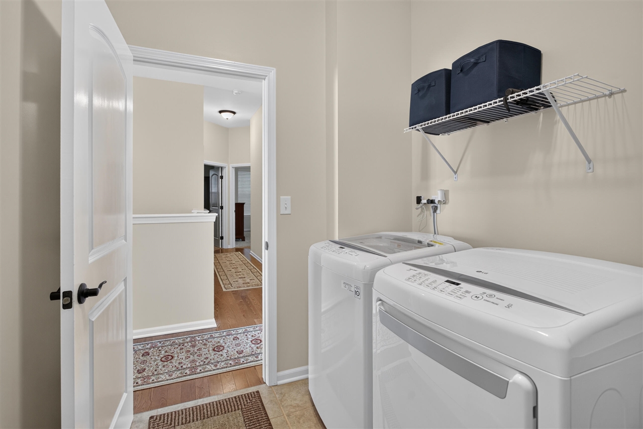 803 E Barrington Circle Property Photo 17