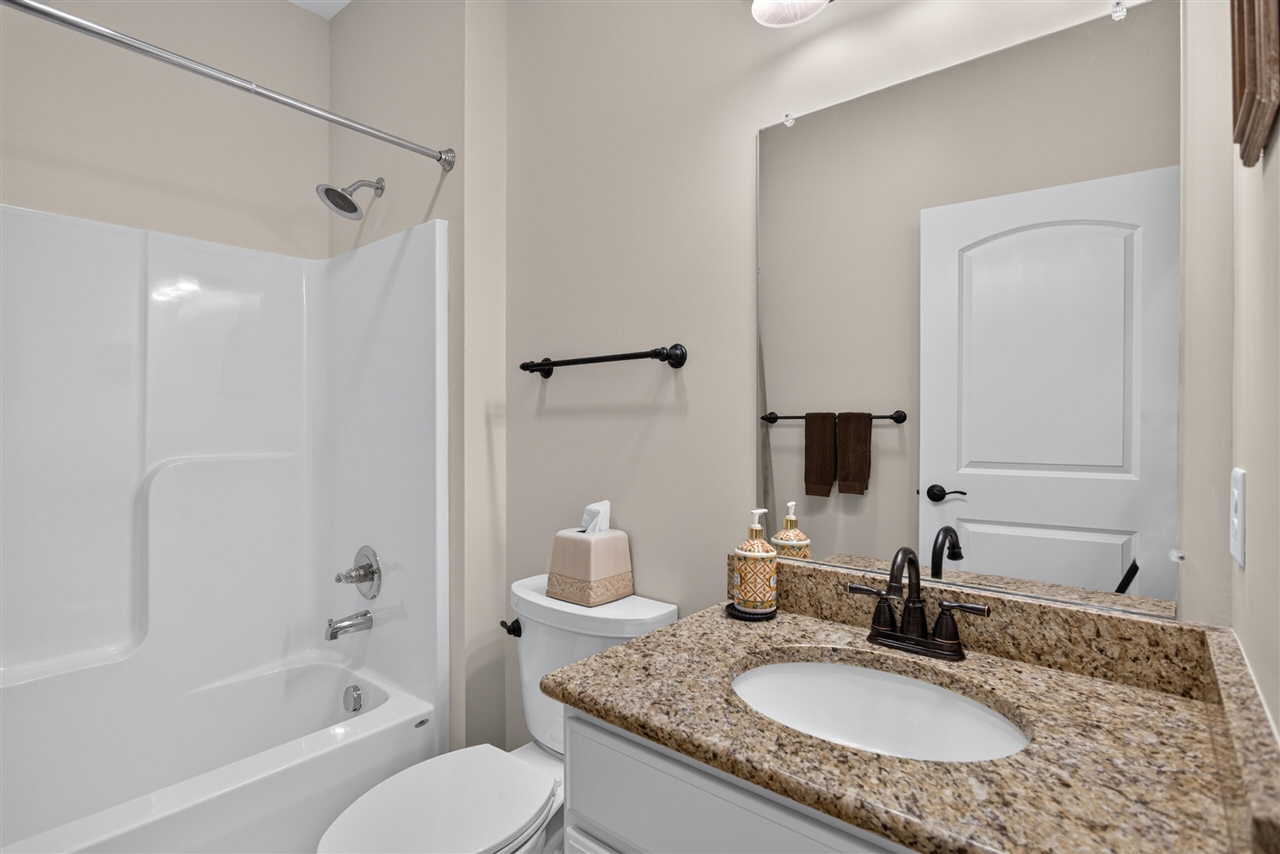 803 E Barrington Circle Property Photo 25