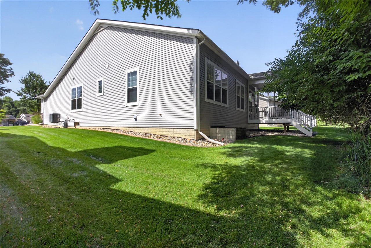 803 E Barrington Circle Property Photo 45