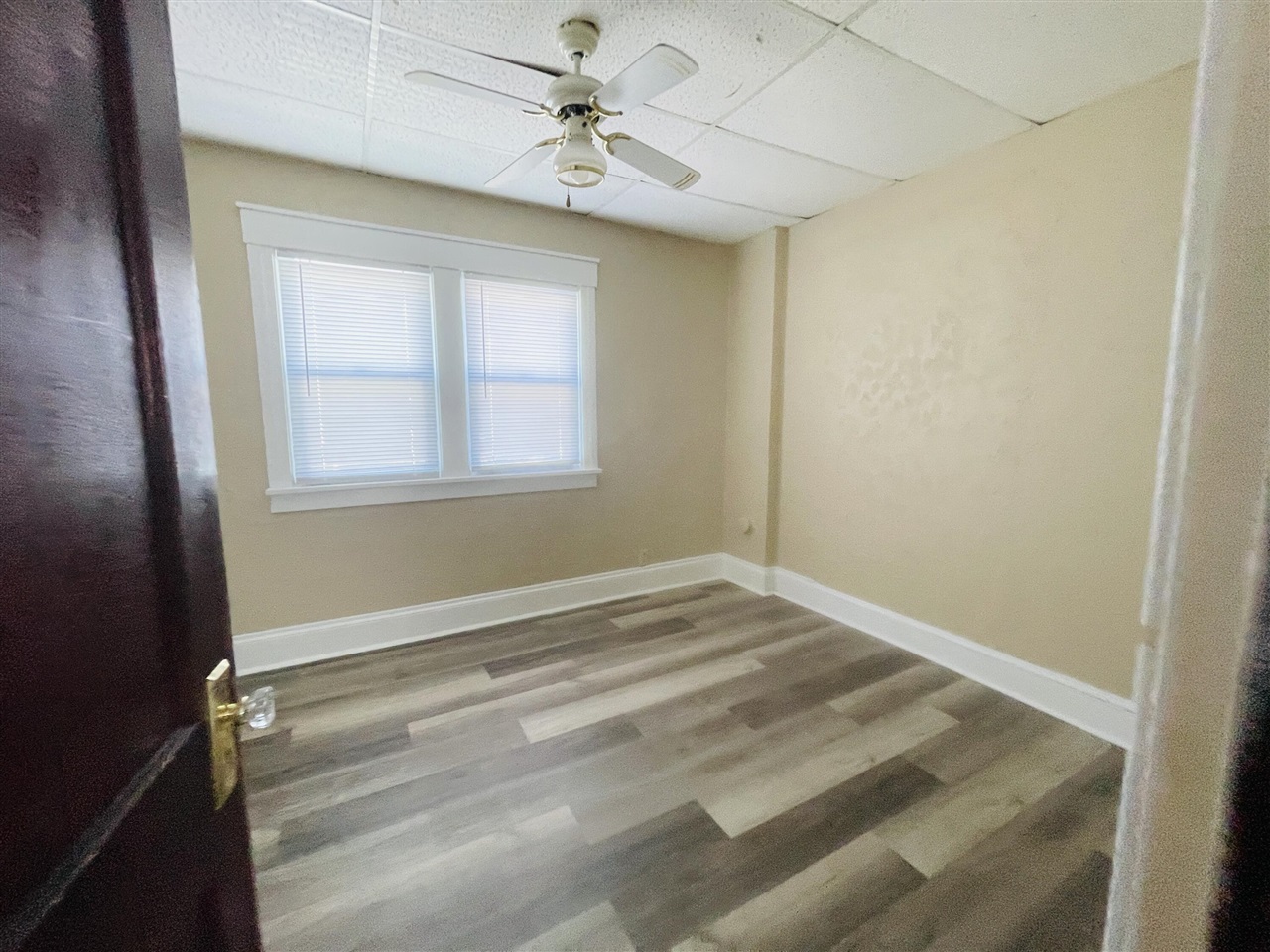 519 Seymour Avenue Property Photo 10