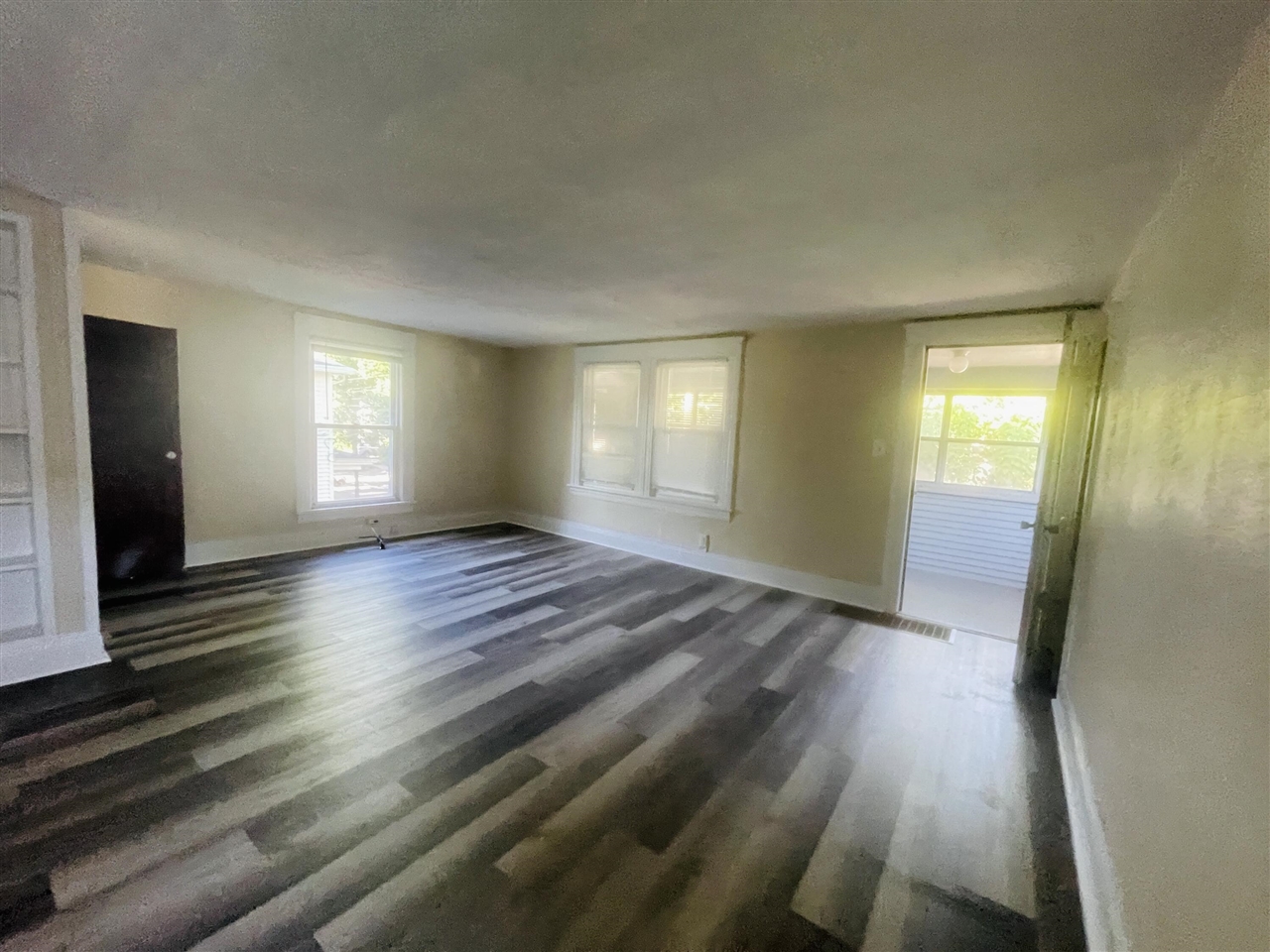 519 Seymour Avenue Property Photo 14
