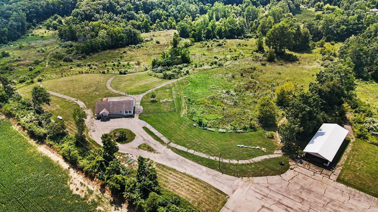 8753 Pleasant Lake Road Property Photo 1
