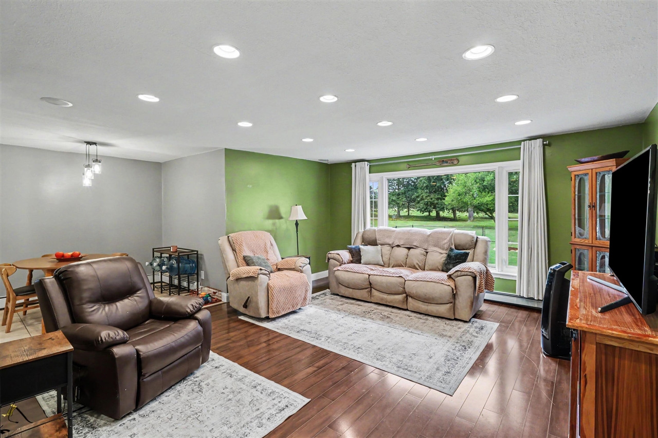 1134 S 24th Street Property Photo 5