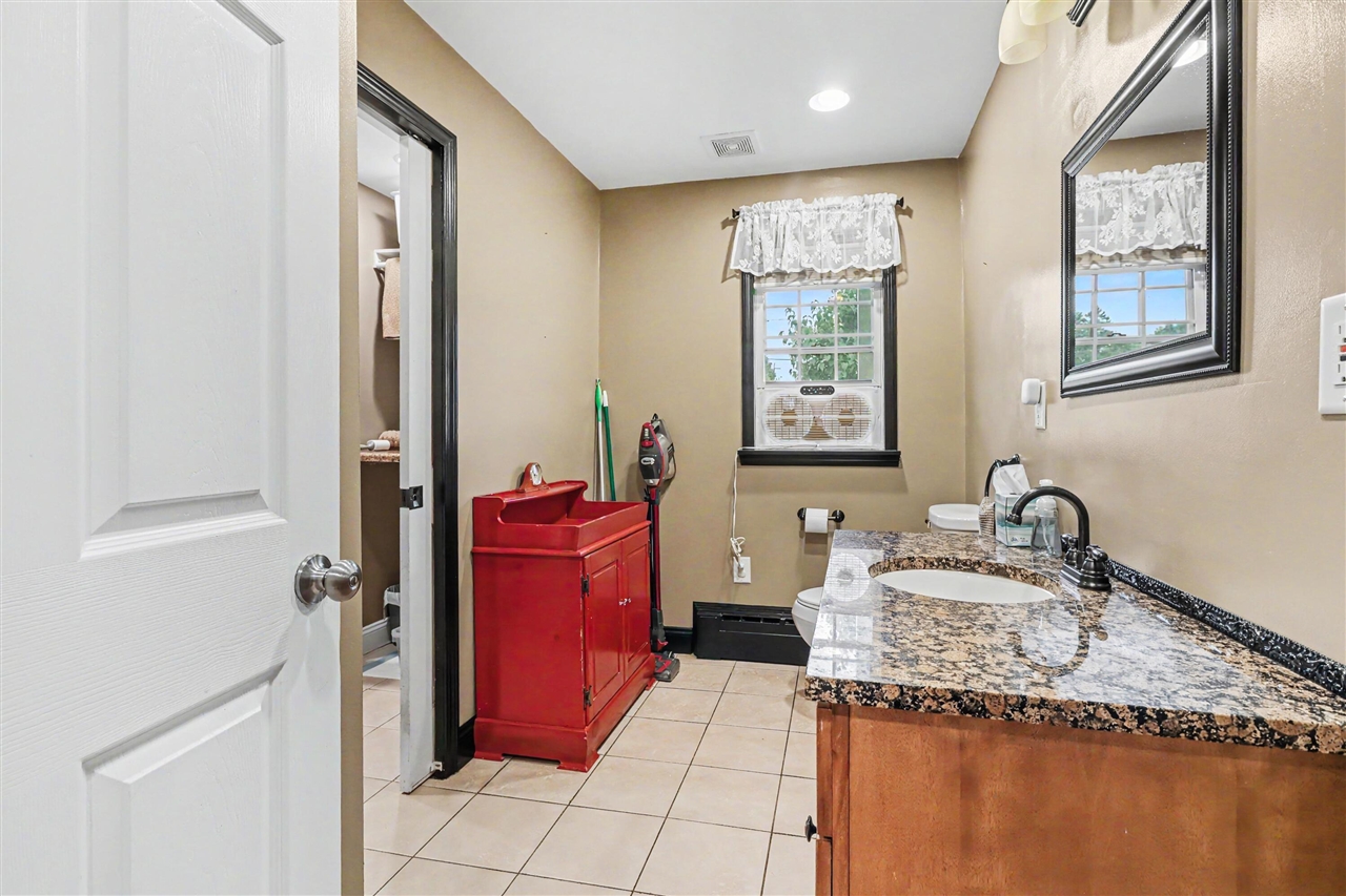 1134 S 24th Street Property Photo 19