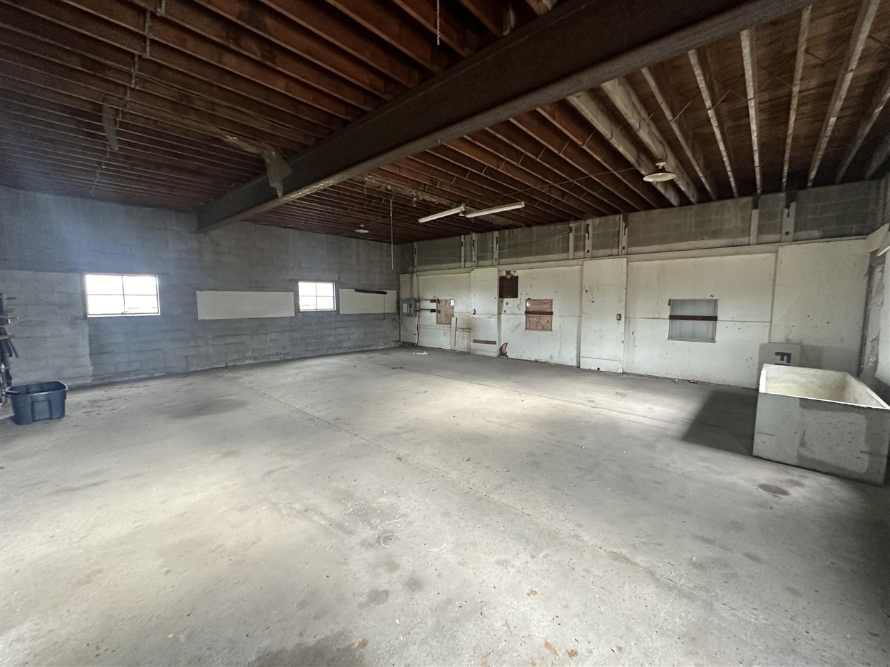 57582 N Main Street Property Photo 15