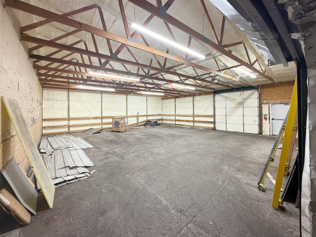 315 7th Avenue Property Photo 16