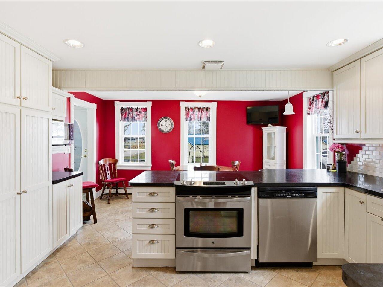 119 Union Street Property Photo 14